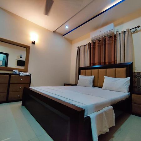 Luxury Guest Rooms ราวัลปินดี ภายนอก รูปภาพ