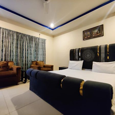 Luxury Guest Rooms ราวัลปินดี ภายนอก รูปภาพ